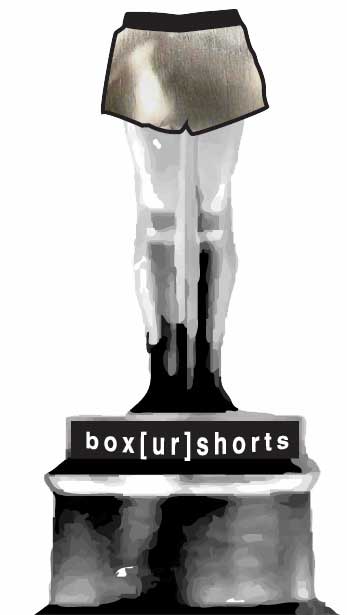 /dms347  /cargobar-event-pictures/pictures/20060812_boxurshorts_award.jpg